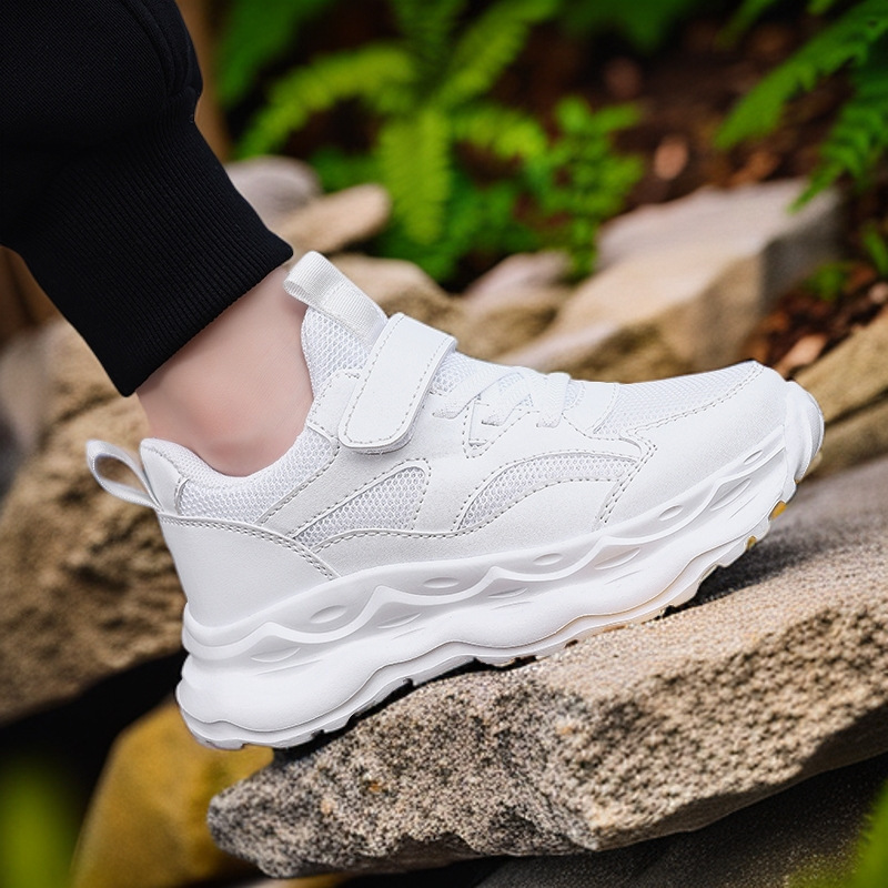Free shipping Boys and girls' sports shoes, breathable mesh shoes, soft-soled campus breathable mesh white shoes Teenagers sports spring autumn S