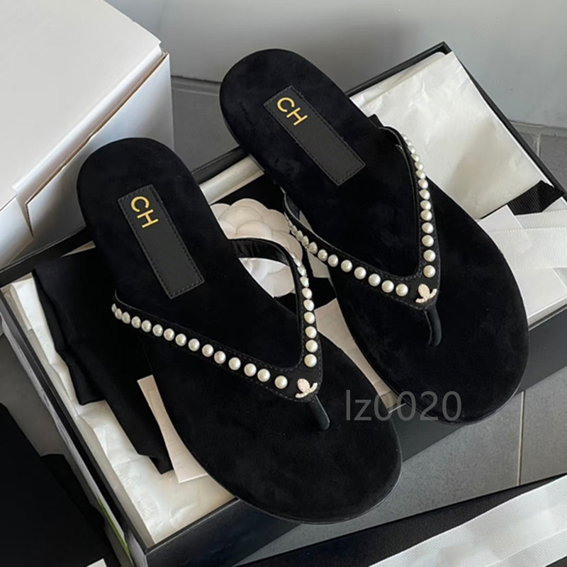 Paris Women slide luxury soft bottom fashion Versatile shoes womens brands designer slide velvet Flip-flops flat sandal women slippers Leisure outdoor shoes