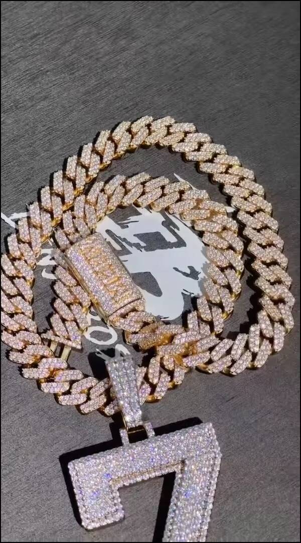 Custom Full Pave Iced Out Moissanite 925Silver White Gold Plated Big Number 7 Pendant Heavy Cuban Chain Necklace for Trendsetter