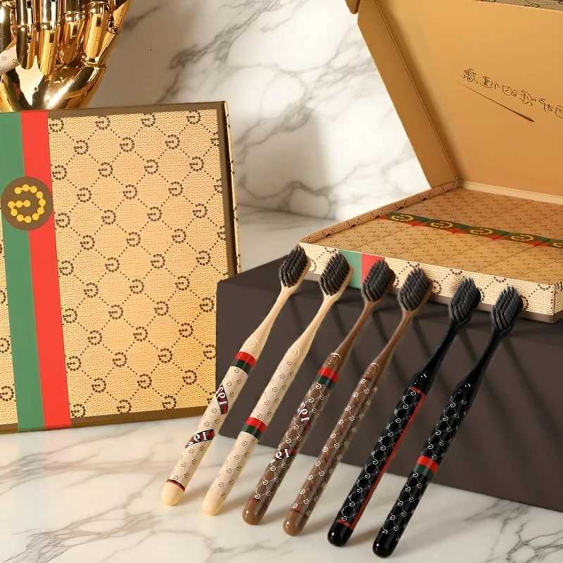 This 6-piece fashionable light luxury toothbrush set offers soft and effective oral care for daily home use.T260307