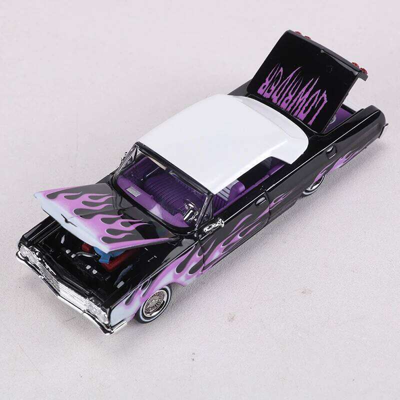FineWorks 1:64 Chevrolet Impala Open Full Door Alloy Model Car Z260306
