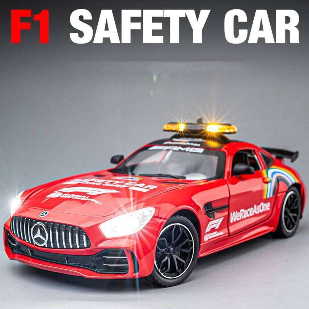 1:24 GTR ONE F1 Safety Car Alloy Model Toy Diecast Vehices Front Wheel Steering Doors Sound Light Pull Back Models Ornament Gift Z260306