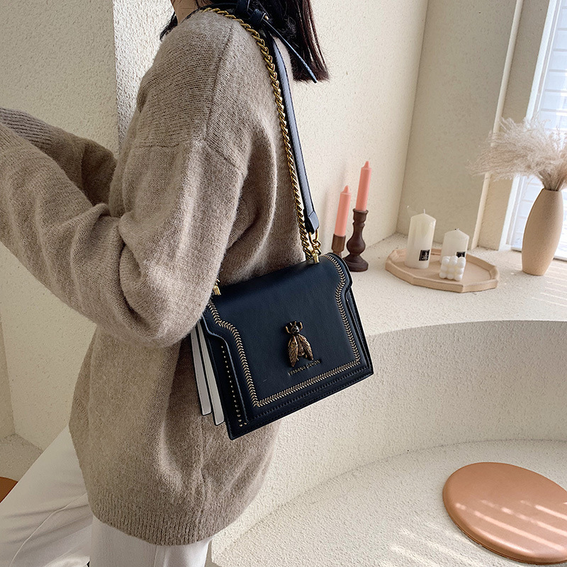 Autumn Winter Bag Crossbody Bag Women High-end Light Luxury Vintage Bee Shoulder Bag Chain Small Square Designer Bag Bag Color-blocking Luxury Bag Com