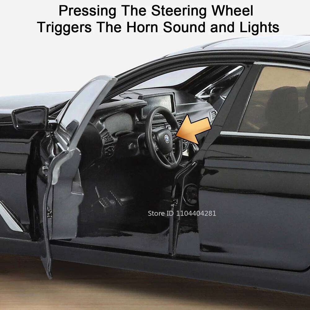 1:24 530Li M4 Miniature Model Toys Diecast Alloy Car Front Wheel Steering Sound Light Pull Back Vehices Kids Christmas Surprise Z260306