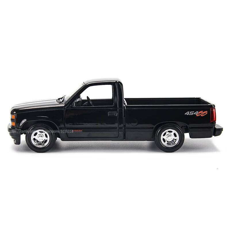 Maisto 1:24 1993 Chevrolet 454 SS Pick-up simulation alloy car model crafts decoration collection toy tool gift birthday present Z260306