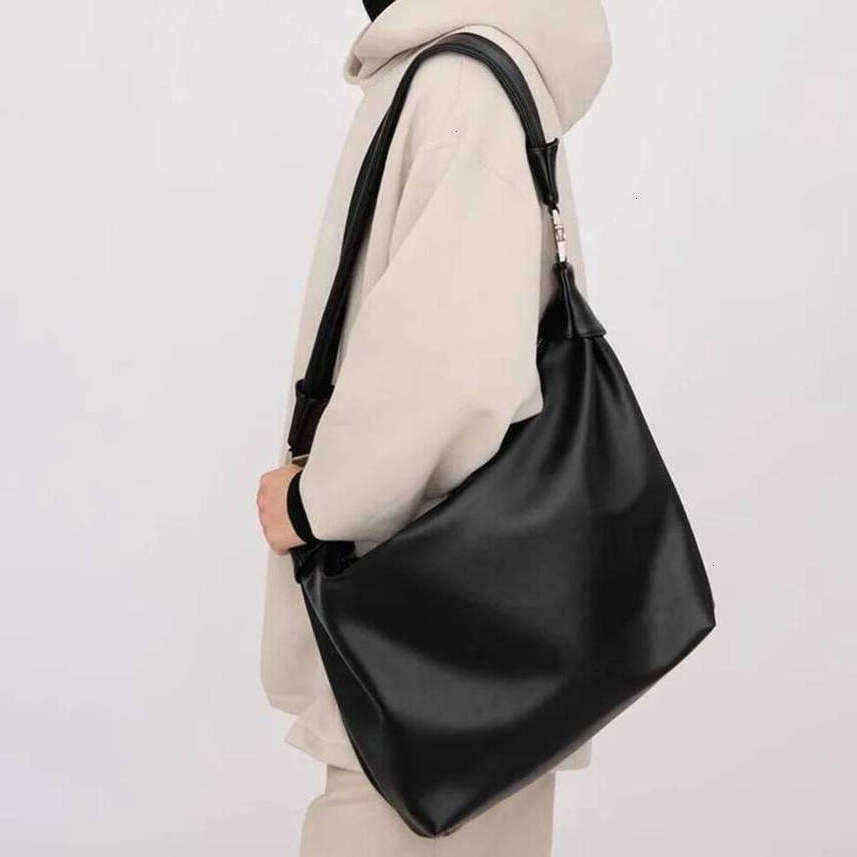 TAURUSCIAGA New Versatile Soft Leather Men's Dumpling Casual Shoulder Crossbody Bag Female Capacity Totes Hobos Handbags Large Noble Temperament 