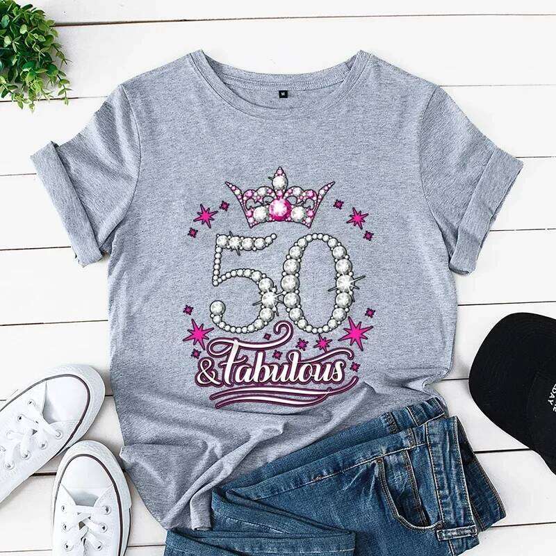 This Queen 50th Birthday Funny Women T-Shirt Fashion Casual Short Sleeve O-Neck Streetwear Tees 50 and Fabulous Summer Tops XJ260306