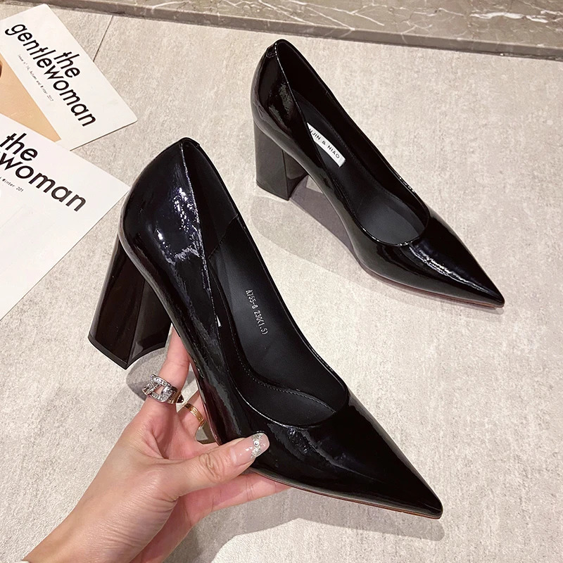 Women Shoes Patent Leather Slip-On Chunky Heels High Heels Women Temperament Pointed Toe Shallow Sexy Wedding Shoes Pumps 260306