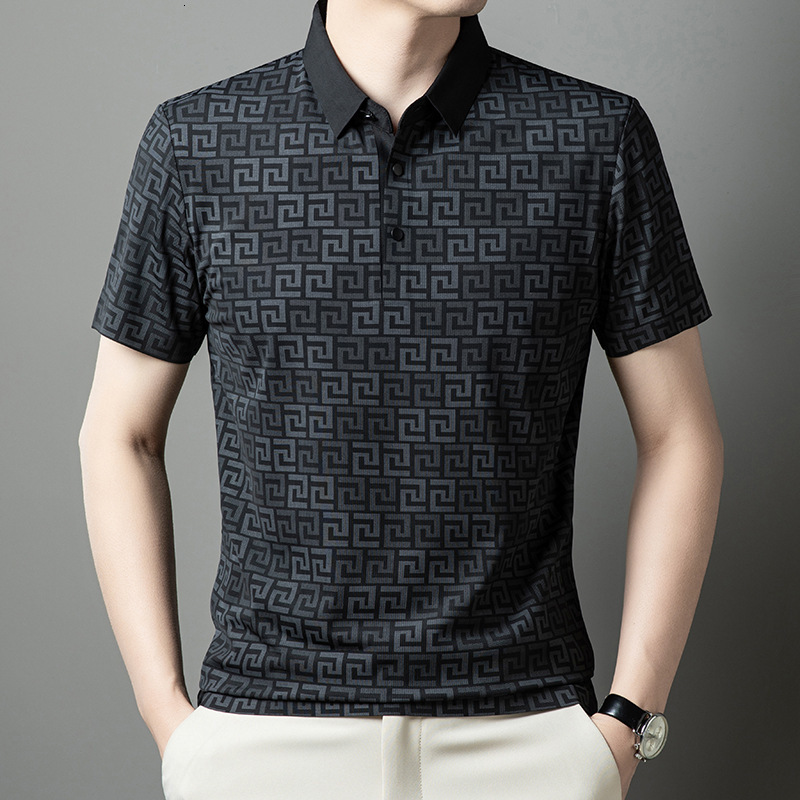 Luxury Designer Clothes 2025 Summer Mens Casual Seamless T-Shirt Fashion POLO Shirt Comfortable Versatile Short Sleeve Mens Clothing Ice Silk Breathab