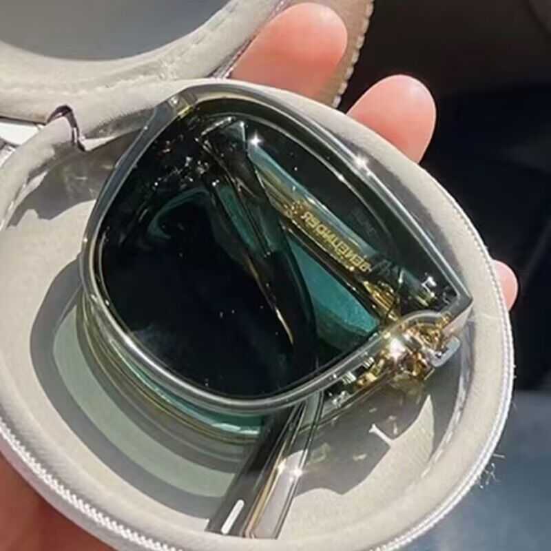 New Under Focus Folding Sunglasses for Women Driving Glasses Anti-Glare Outdoor Glasses Lightweight Folding Sunglasses S260304