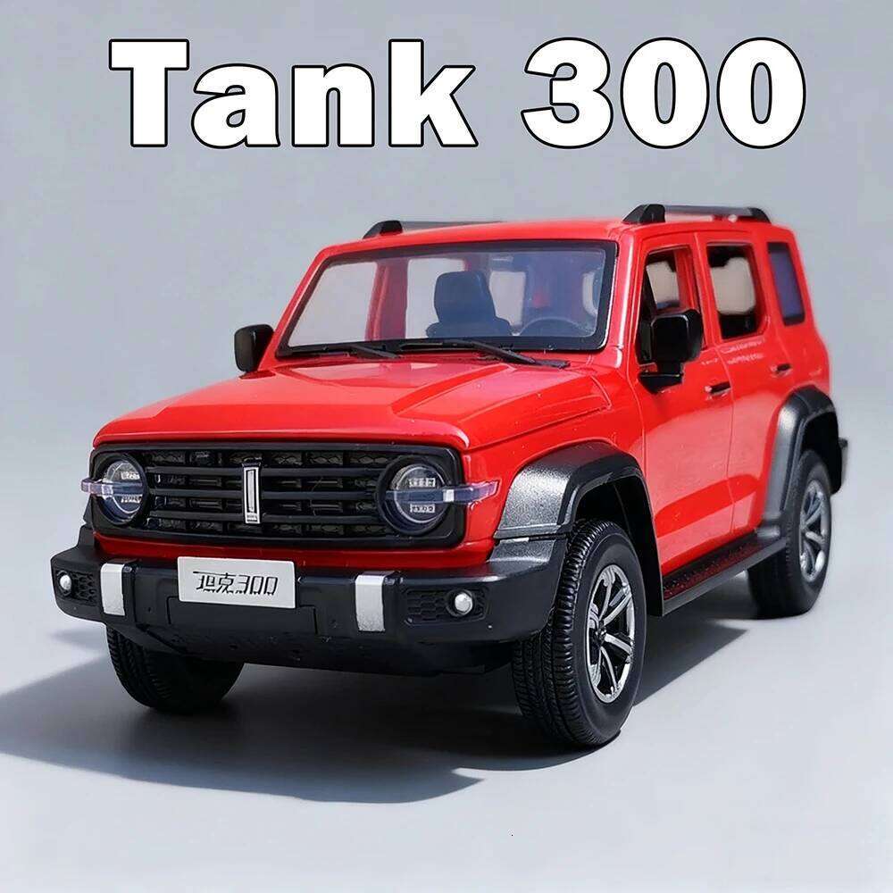 1:24 Tank 300 500 Car Diecast Alloy Model Toys Doors Opened with Sound Light Pull Back Miniature Vehices Children Festival Gifts Z260306