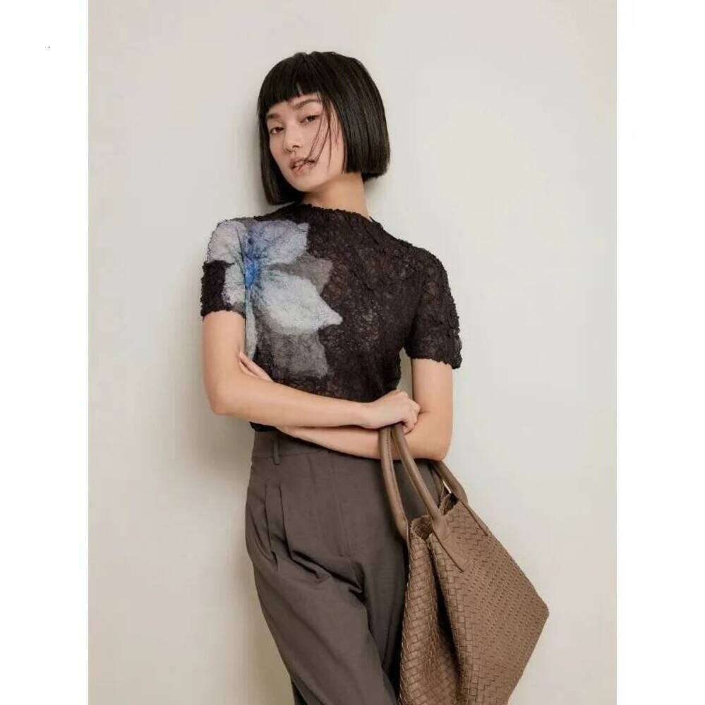 ZHE HAN Summer Miyake Pleated Round Neck T-Shirt Short-Sleeved Printed Top Simple Loose Large Size With Stretch Thin Breathable Clothing