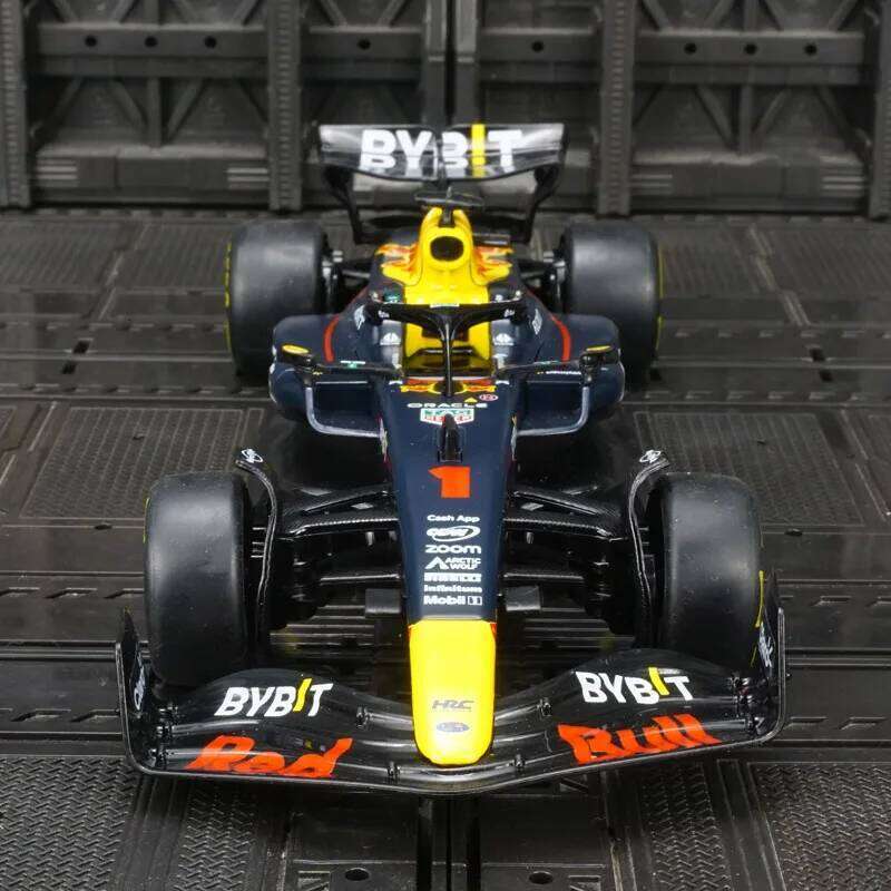 rastar 1:24 Red Bull F1 RB19 alloy rally model car ornaments collection with rich details fine workmanship and good quality Z260306
