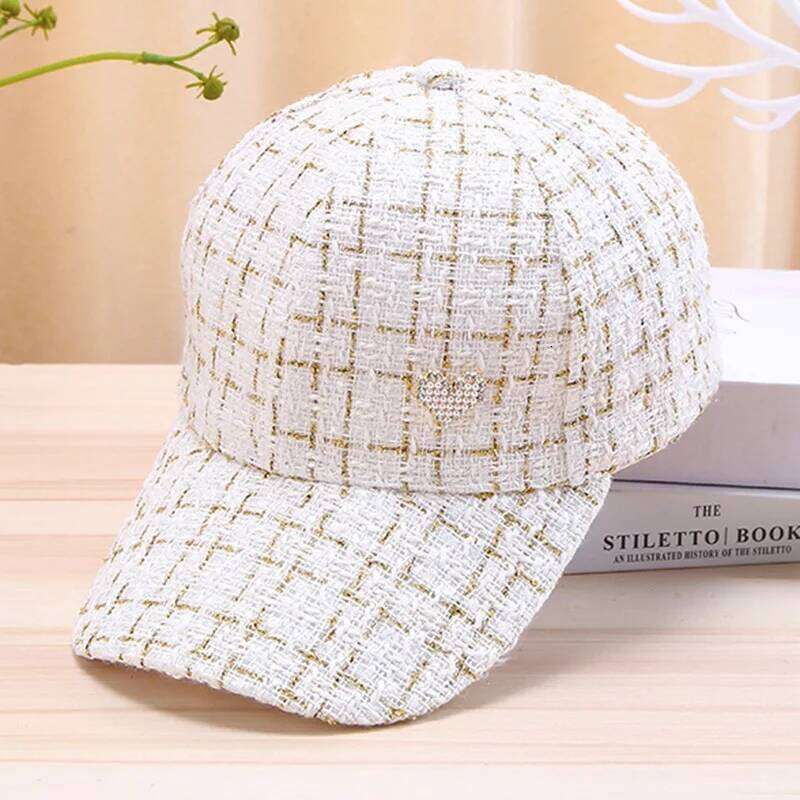 Stylish Women's Baseball Cap with Golden Thread Checkered Design - Breathable, Sun-Protective & Adjustable Fit for Outdoor Sport Y260304