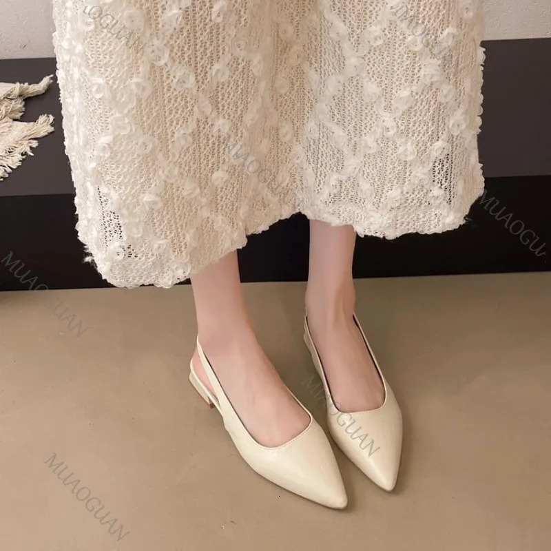 Womens Leather Pointed Toe Slingback Slip-on Low Heeled Sandals Soft Comfortable Casual Female Summer Daily Pumps Footwear Shoe 260303