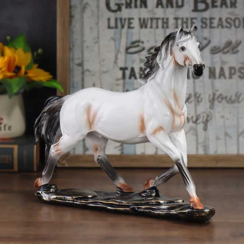 Chinese Vintage Resin Horse Sculpture - Home Decor for Study, Bedroom & Office Desk Art CollectibleT260307