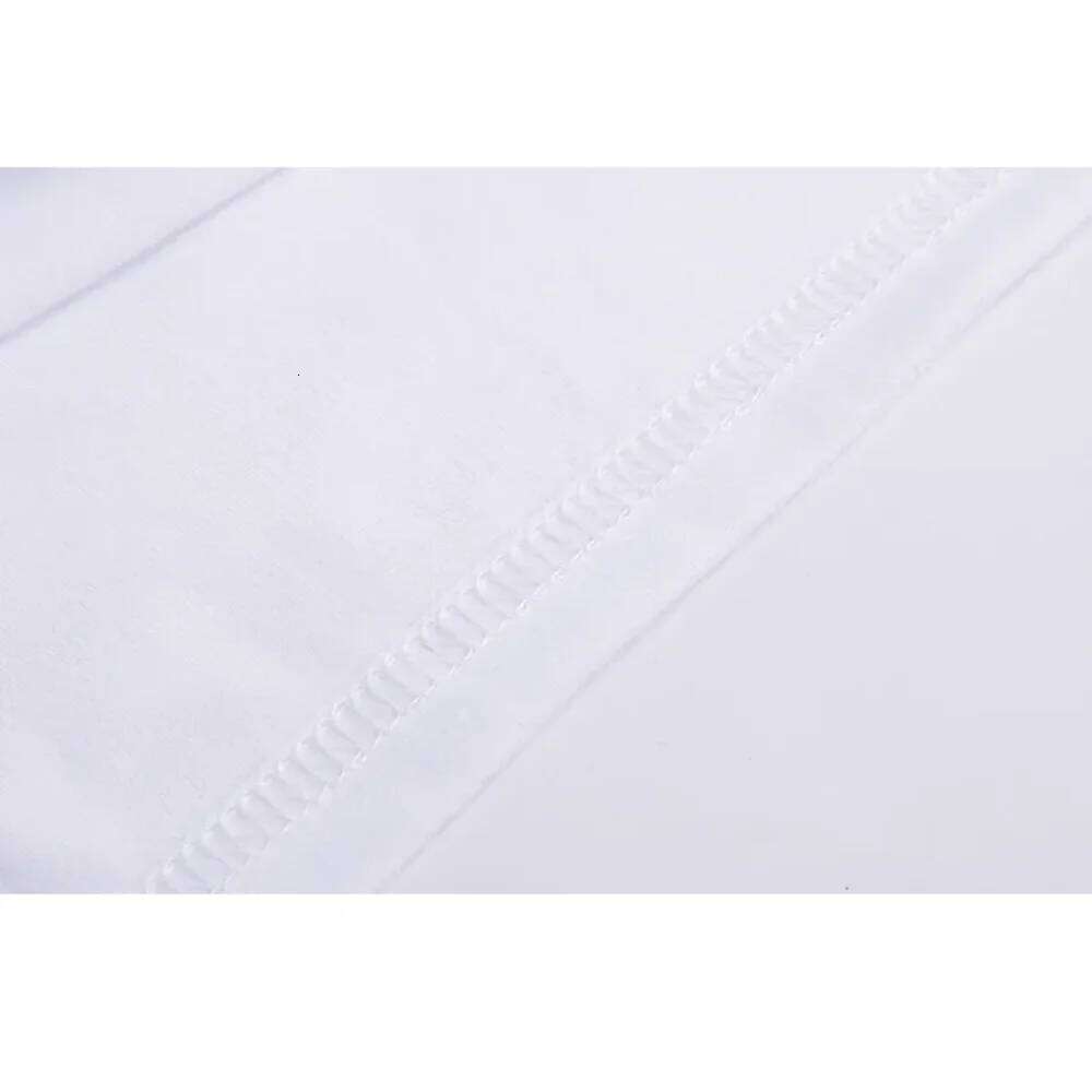 Women's Cute Round Neck Casual T-Shirt White Short Sleeve with Unique Cat Print Clothing Tee Female Tops XJ260306