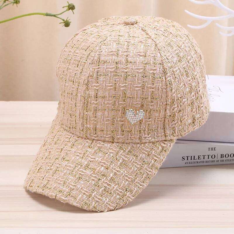 Stylish Women's Baseball Cap with Golden Thread Checkered Design - Breathable, Sun-Protective & Adjustable Fit for Outdoor Sport Y260304