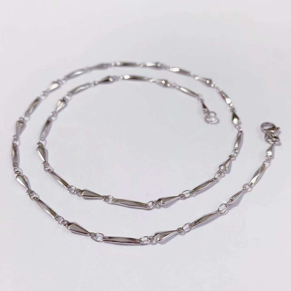 New Special Price Cuban Men's Trendy silver Fashion Trend Titanium Steel Necklace High Quality Color Retention European and American Hip Hop Chai