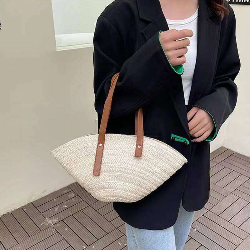 Summer Large Capacity New Style Small Women's Fashion Shoulder Bag Vegetable Basket Versatile Straw Woven XJ260306