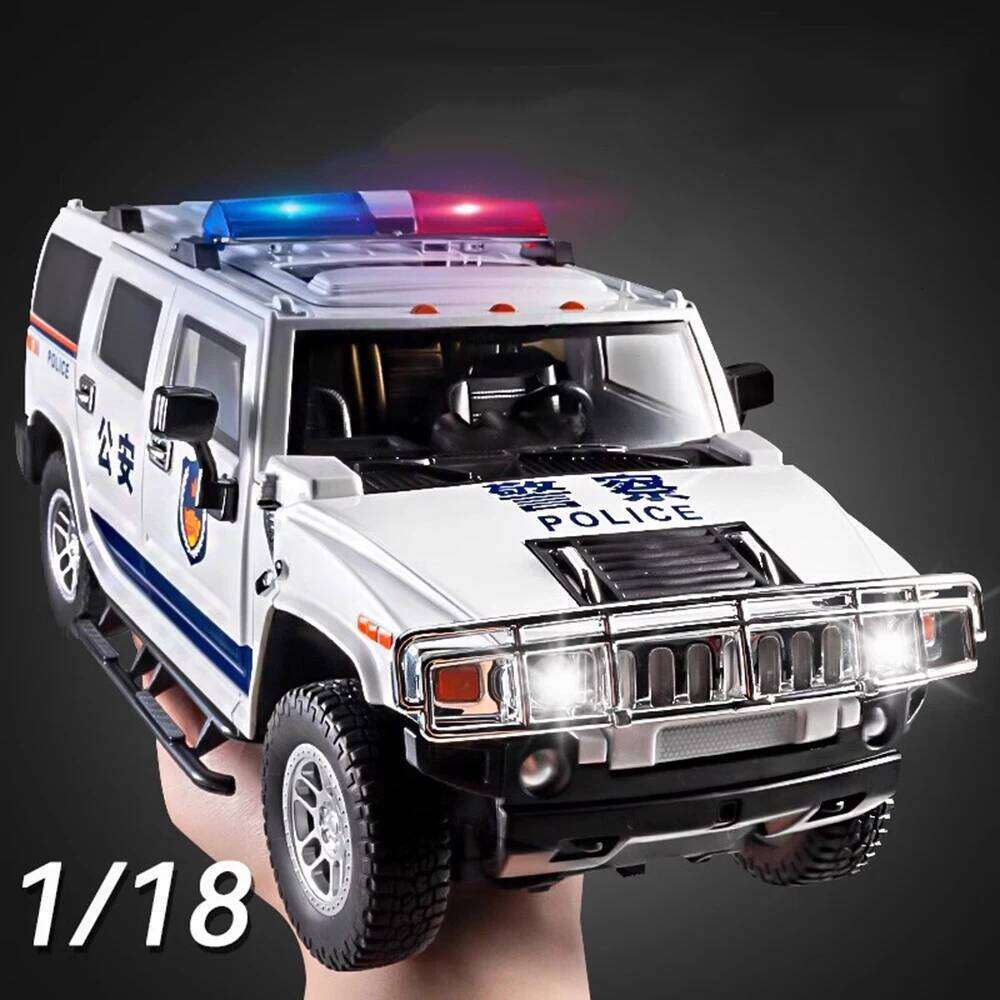 1:18 HANMA H2 Police Car Toys Diecast Alloy Models Doors Opened Front Wheel Steering Sound Light Pull Back Children's Day Gifts Z260306