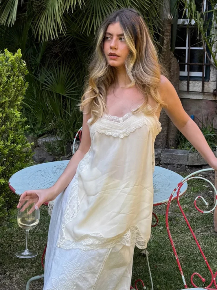 HH Female Summer Fashion V-neck Lace Spliced Split Sexy Backless Sling Top Women Elegant Party Style Casual Camisole Top 260306