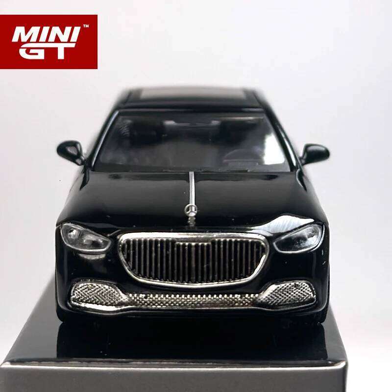 MINIGT 1:64 Mercedes Maybach S680 Black alloy car Model 977 Z260306
