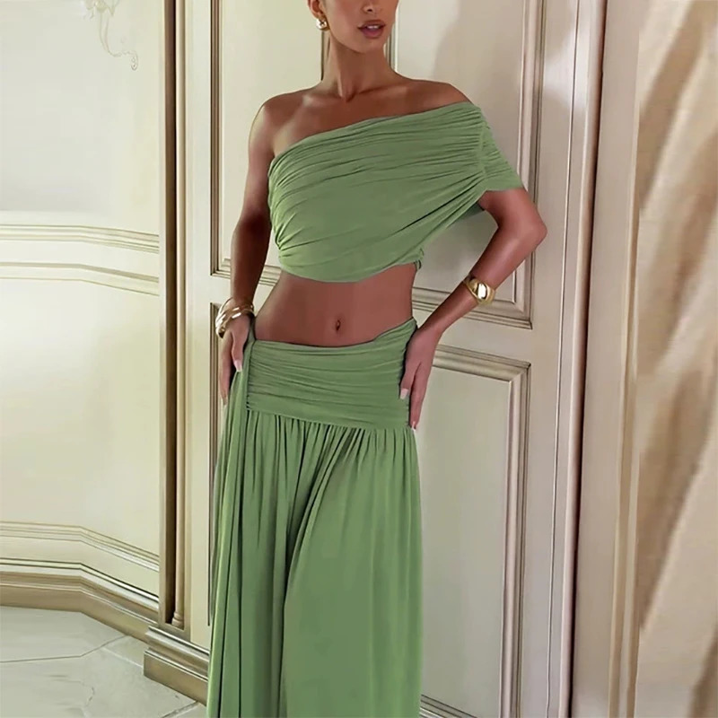 2026 SpringSummer Solid Color Slimming Set Skirt Sexy strapless Top Fluttering Folded 2piece 260306