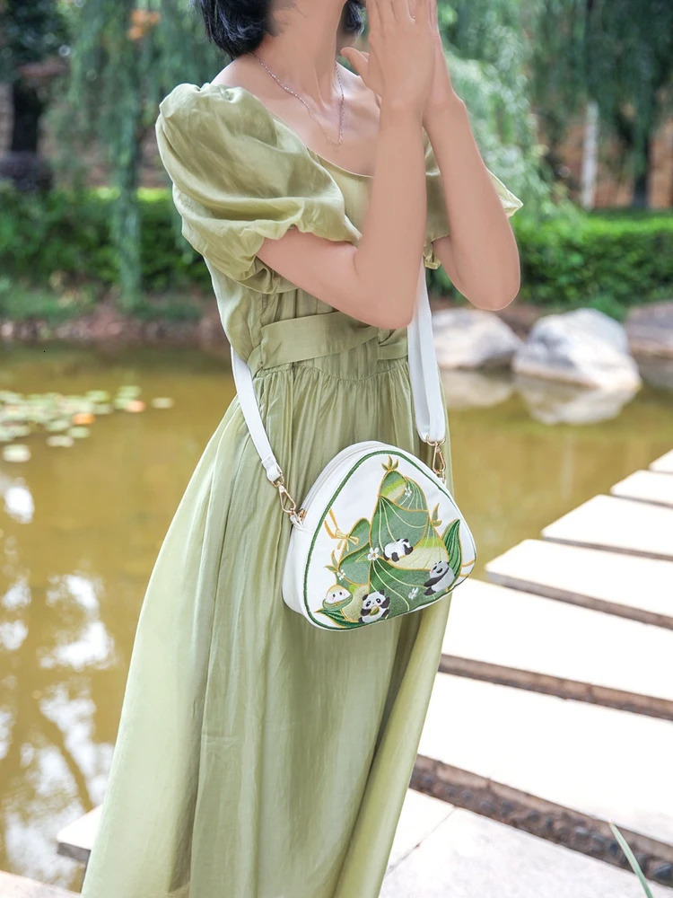 Embroidered Panda Bag Hanfu Antique Messenger Lolita Girls Mobile Phone Cute Zongzi Loong Boat Festival 260307
