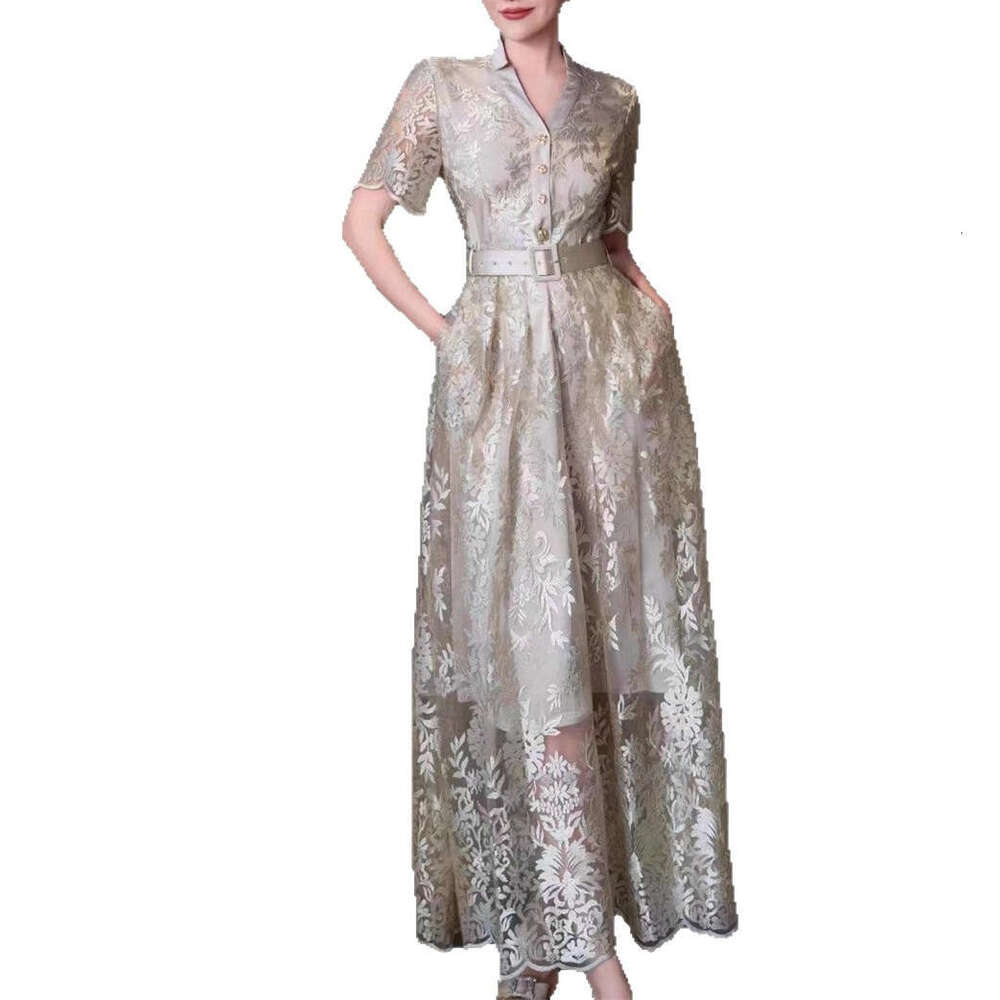 2026 Spring and Summer New Designer Lady Exquisite Jacquard Light a3 Luxury Elegant Large Bottom Long Dress