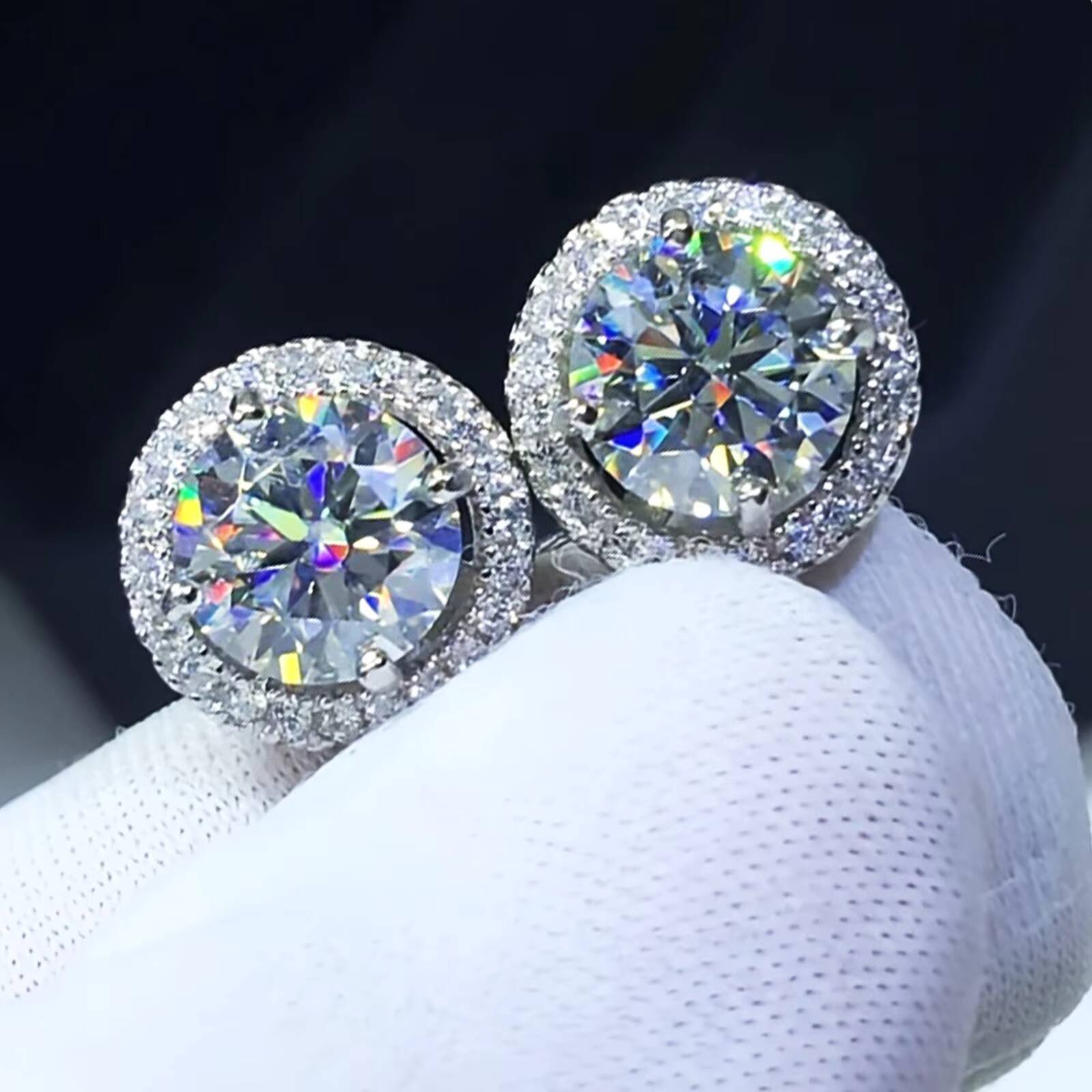 Factory Wholesale Luxury Vintage Circle 1Ct Moissanite Stud Earrings for Women Gifts Platinum Plated 925 Sterling Silver Earring