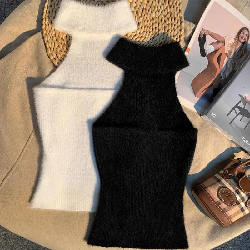 Spice Girl Hair Halter Neck Camisole Female Mink Inside Tank Top Autumn and Winter Sense Knitted Bandeau Top 260306