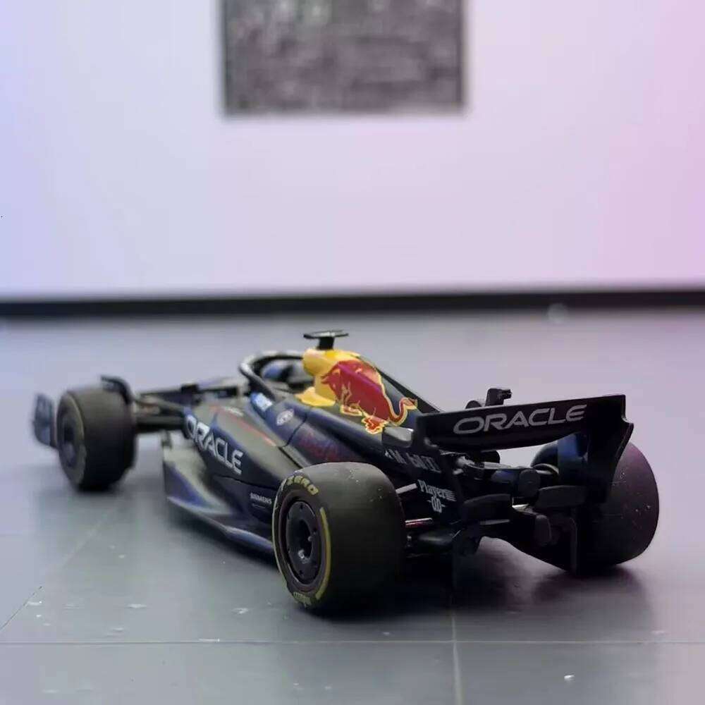 1:43 Model Car Toy F1 Oracle Red Bull Racing RB19 Verstappen Exquisite Floral Painting Slide Forward Miniature Cars Kids Toys Z260306