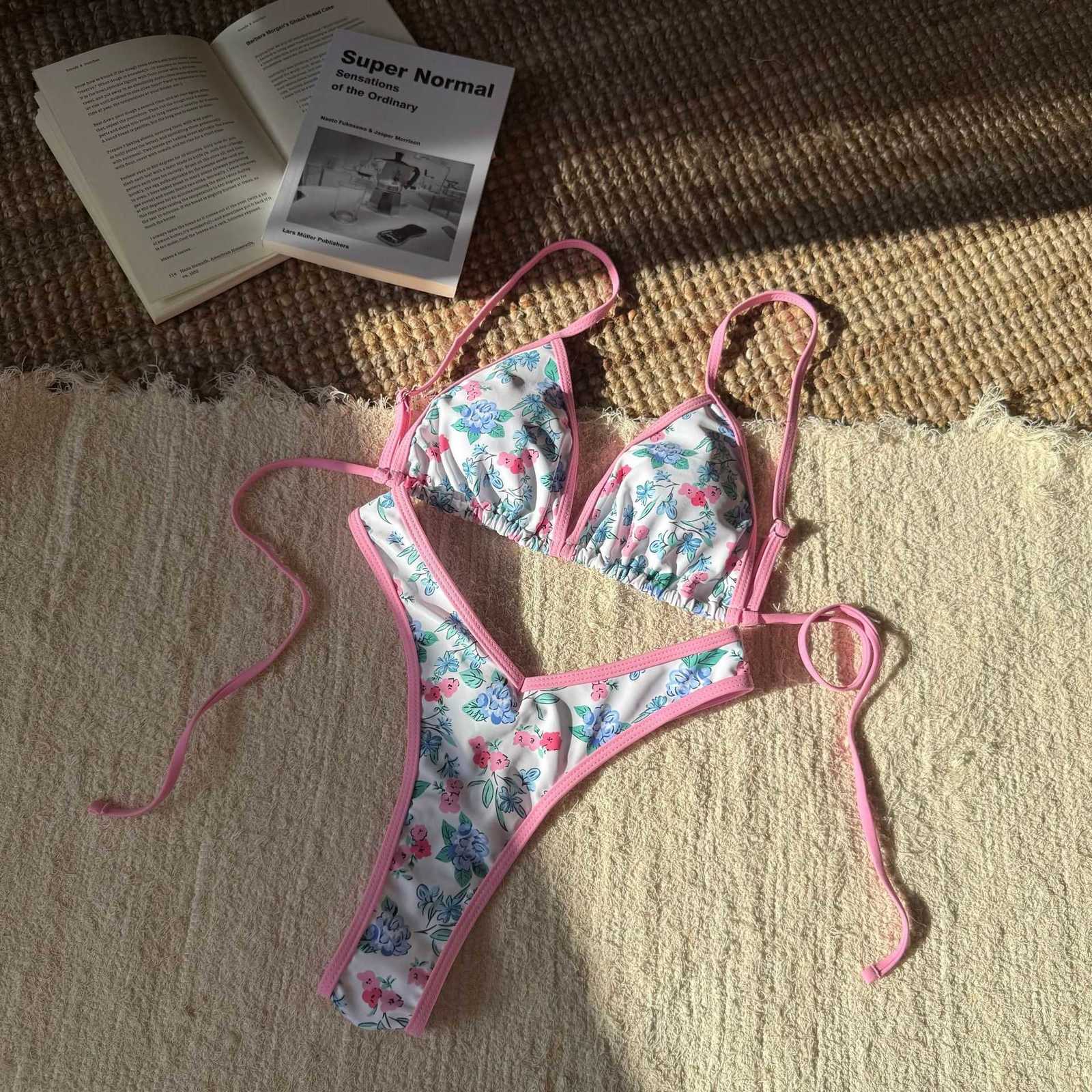 Women's Swimwear 2025 New Women's Two-Piece Leopard Print Sexy Swimsuit Triangle Tie Bikini
