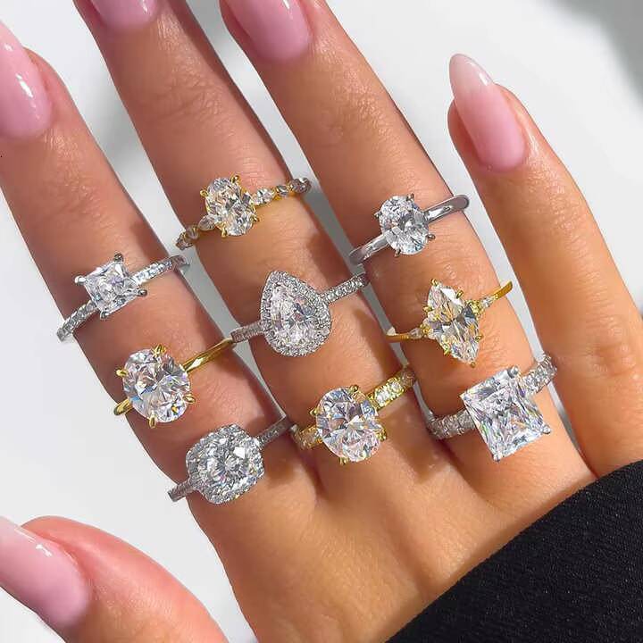 VOAINO Luxury International Standard Ring Size 9k/Pt950 1 CT Radiant Cut Diamond Four Claw Prong Gold Ring for Women