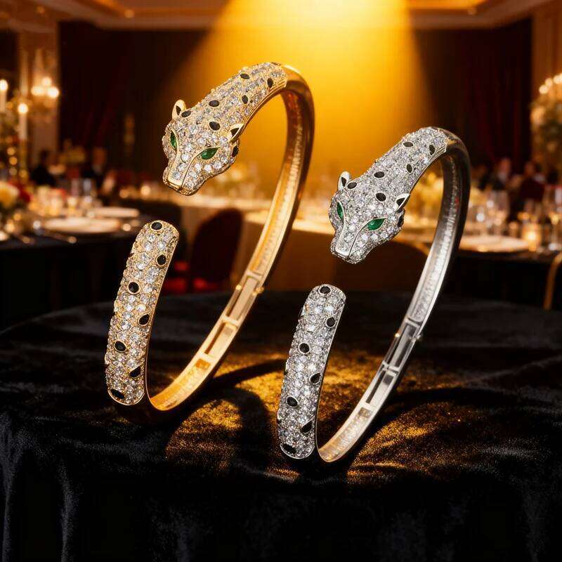 Fashion Design Zinc Alloy Leopard Head Barcelet Pave Rhinestone Crystal Panther Cuff Bangle For Women Party Hand Jewelry Z260306