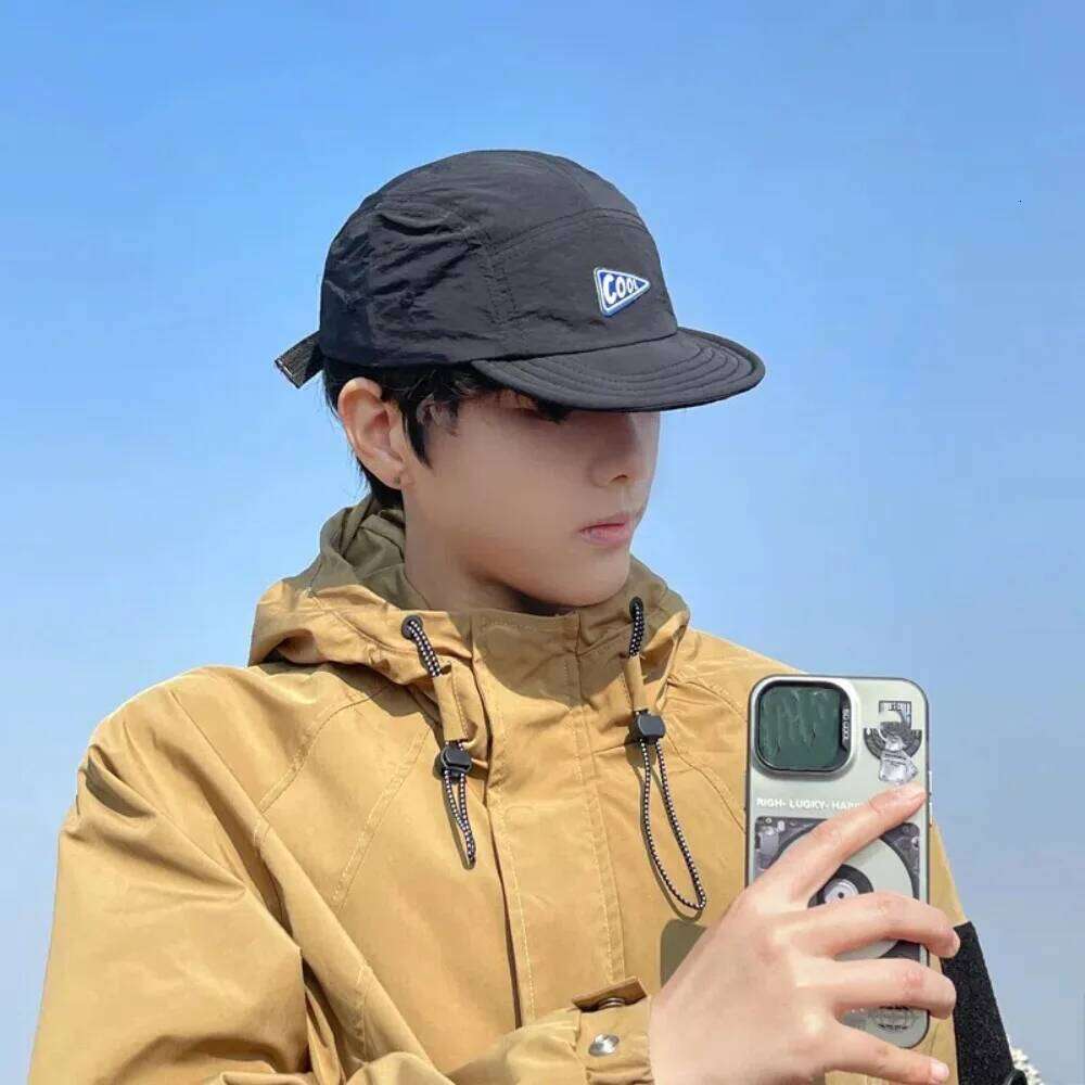 Korean Style Short Brim Hat Quick Drying Sunscreen Letter Baseball Soild Color Cotton Casual Duckbill Cap Girls Y260304