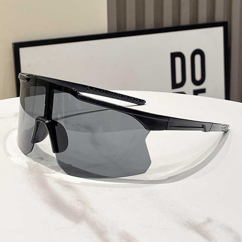 New Cycling Sunglasses for Men and Women Outdoor Mountaineering Running Sports UV Protection Windproof Internet Celebrity Goggles S260304