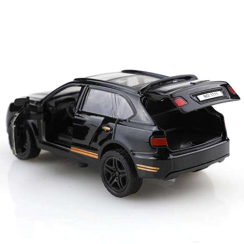bagged1:36 Alloy Model Simulation Bentley Bentayga Vehicle Pull Back Car Ornaments Collection Toys For Boy Children Z260306