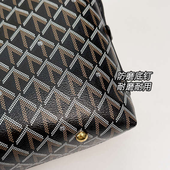 Trendy printed hand-held bucket bag Tote bag commuter mother-daughter bag shoulder bag French-style light luxury tote for women large-capacity handbag