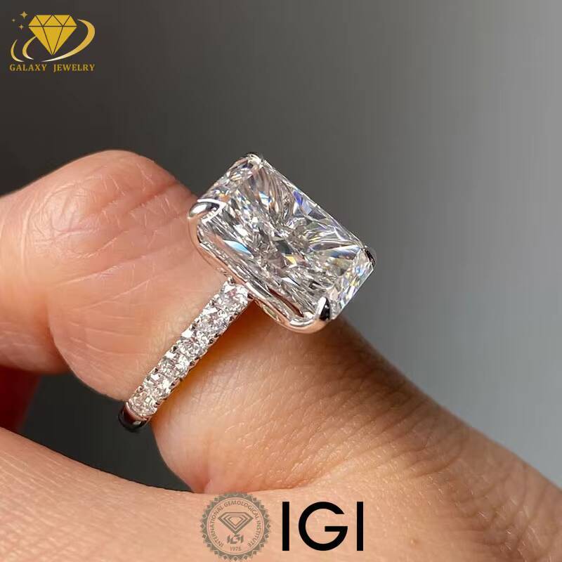 Custom Jewelry Emerald Cut Wedding Ring 14 K Gold VVS Lab Grown Diamond Ring With IGI Certificate For Women Or Man