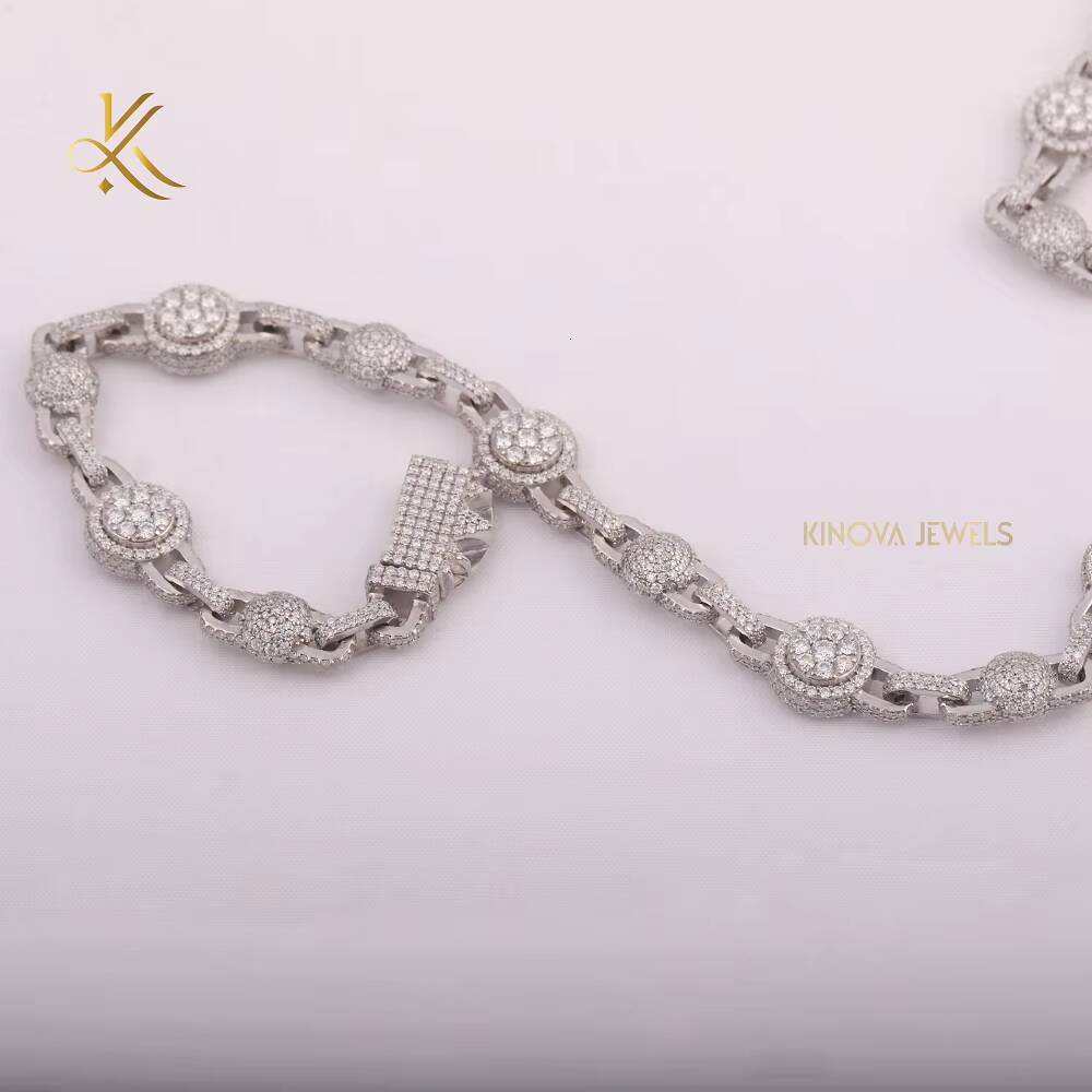 Street Style Hip Hop Neck Chain Created With Radiant Moissanite Diamond Inspired Sparkle For Durable And Fashionable Appeal
