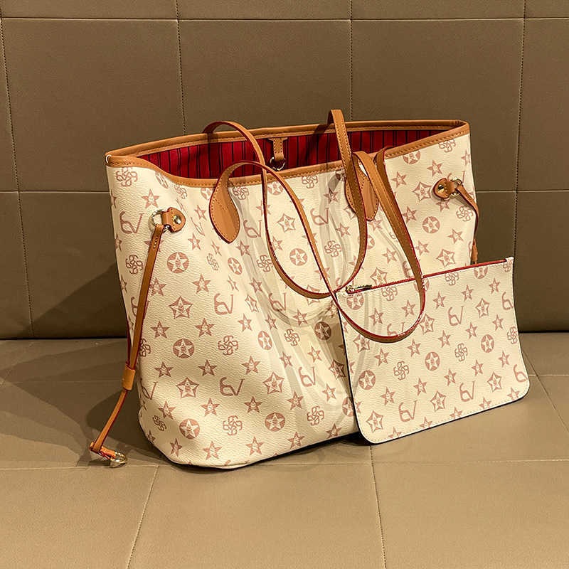 Designer Large Capacity Tote Bag New Fashionable and Versatile Mother-and-Child Shopping Bag Women's Shoulder Bag