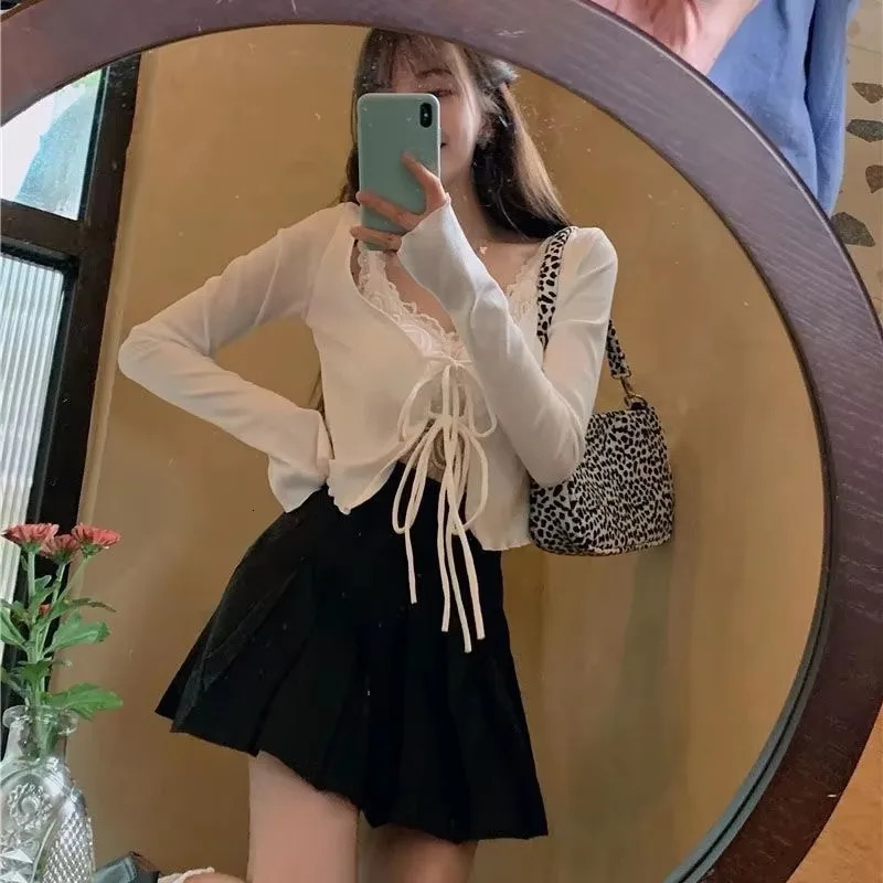 White Knitted Cardigan Women Summer Thin Sunscreen LaceUp Knitwear Tops Female Korean Style Flare Sleeve Short Lovely Coat 260306