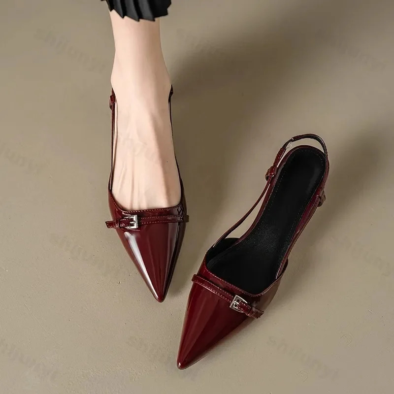 Summer French Wine Red Pointed Patent Leather Mid-heel Overhead Sandals for Women Retro Skinny Heel Slingback Pumps 260303