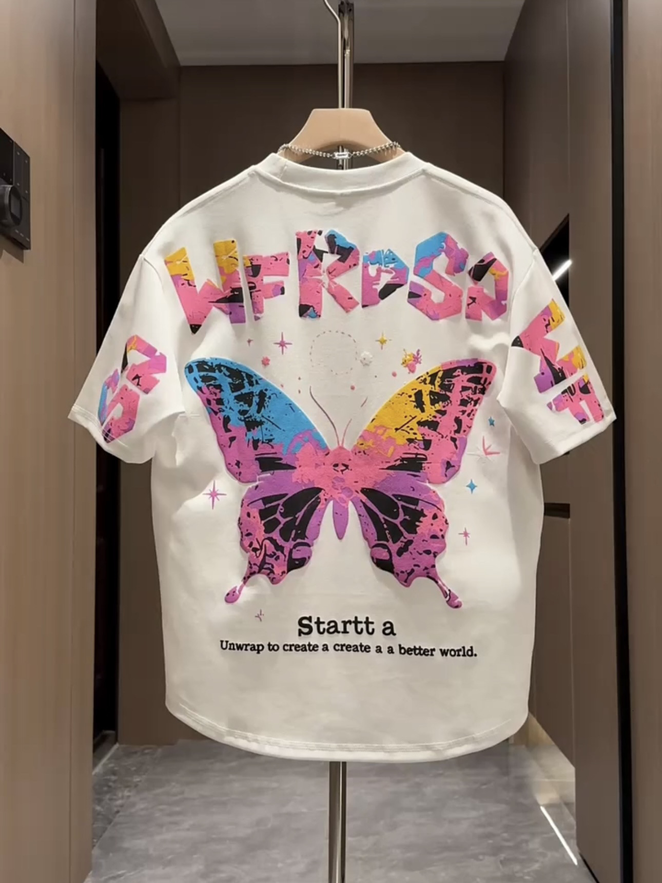 Luxury Brand Designer Clothes 2025 Summer New Men's Short Sleeve Embroidered Foam Printed Colorful Butterfly Casual Half Sleeve T-Shirt Fashion B
