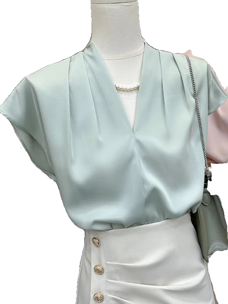 White Silk ort Sve irt VNe Commute Sle Womens Faionable Profional Top Summer Busin Casual Loose Fit 260228