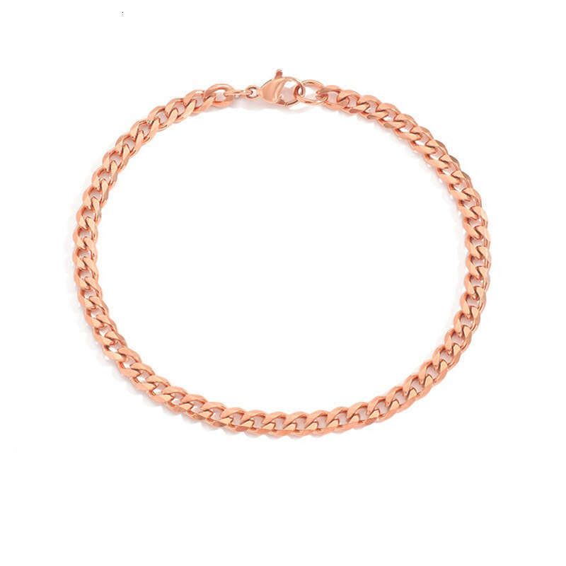 Carefully selected European and American couple's personalized bracelets, fashionable Cuban chain versatile hand accessories, stainless steel ele