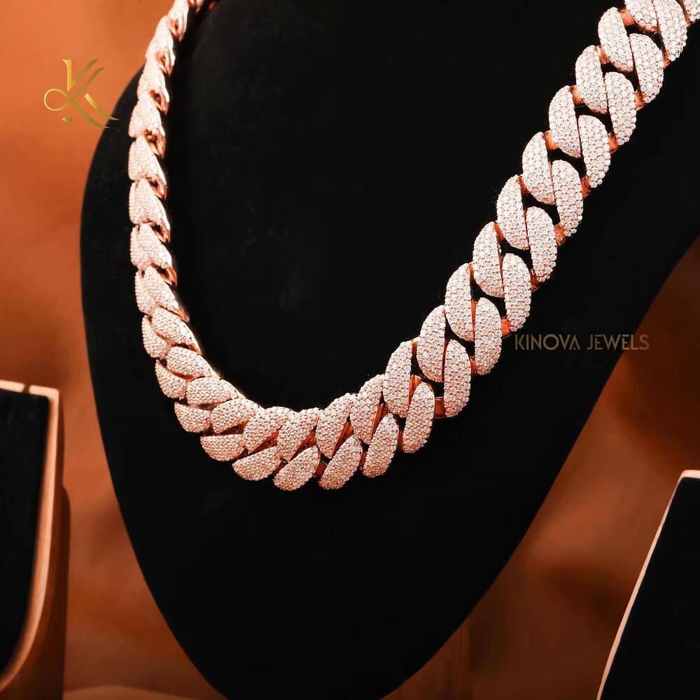 Classic Hip Hop Neck Chain With Radiant Moissanite Diamonds Crafted To Deliver Outstanding Sparkle For Trendsetting Street Style