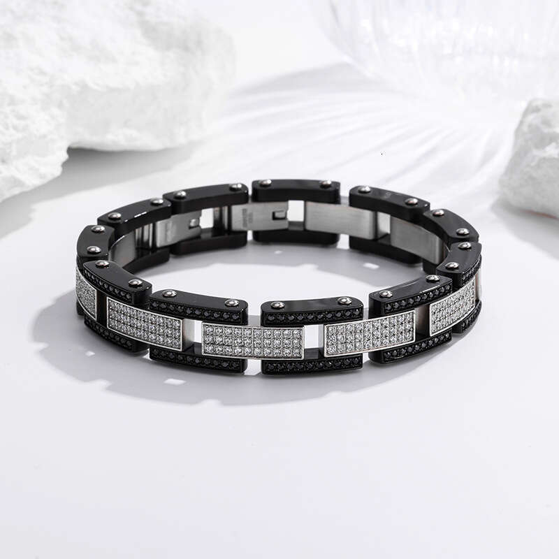 Direct from the factory: European and American titanium diamond-encrusted bracelet, 316 stainless steel vacuum 18K Cuban chain, premium men's bra